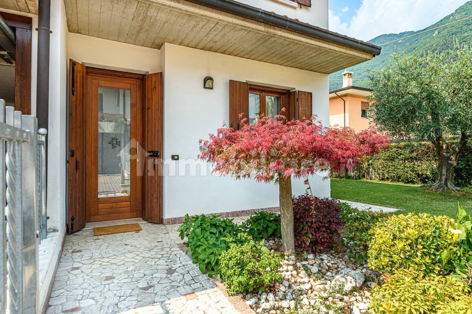 Villetta a schiera di testa con giardino - Pove del Grappa (foto 24)