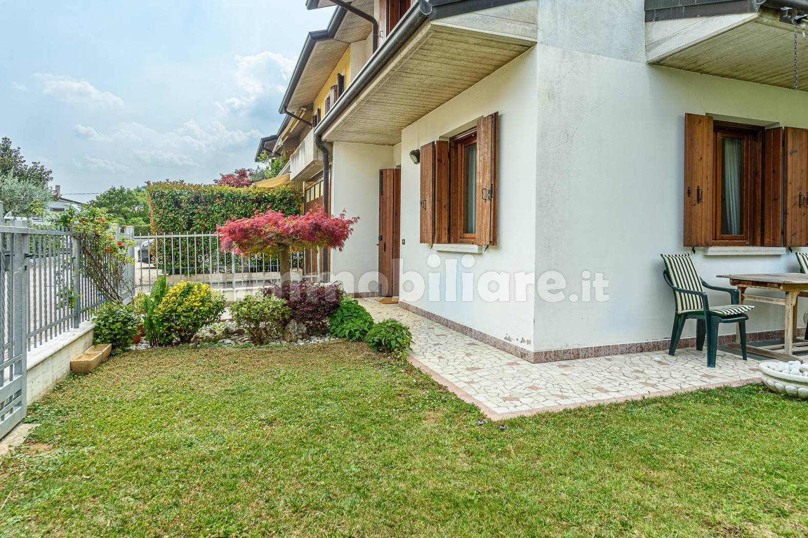 Villetta a schiera di testa con giardino - Pove del Grappa (foto 28)