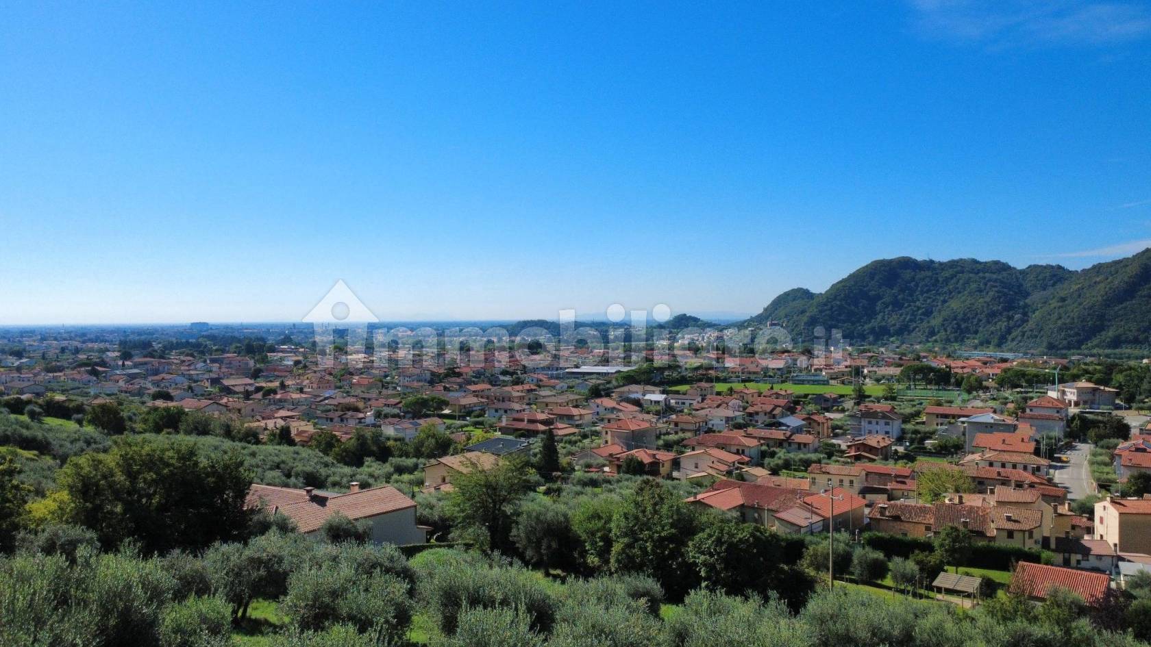 Casa terracielo da ristrutturare con ampio giardino - Pove del Grappa (foto 25)