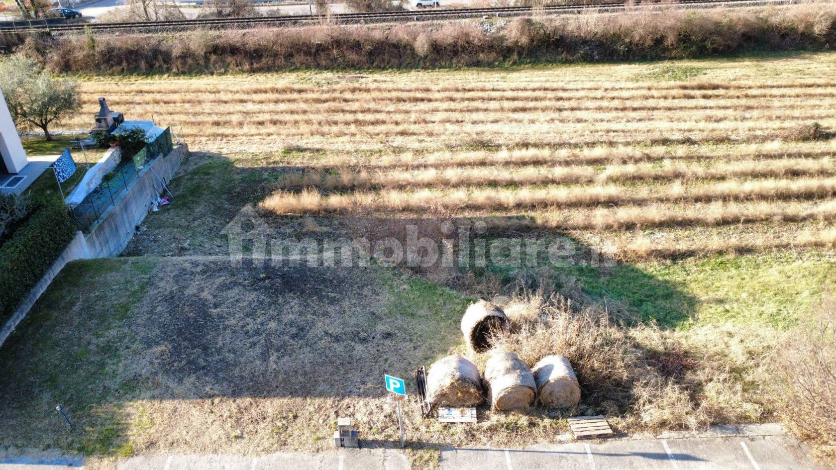 Terreno edificabile in zona residenziale lottizzata - Solagna (foto 20)