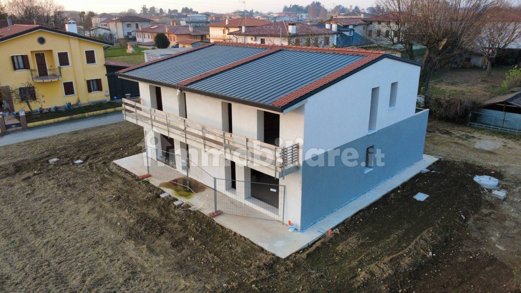 Villetta bifamiliare A4 con ampio giardino - Belvedere di Tezze - Tezze sul Brenta (foto 17)