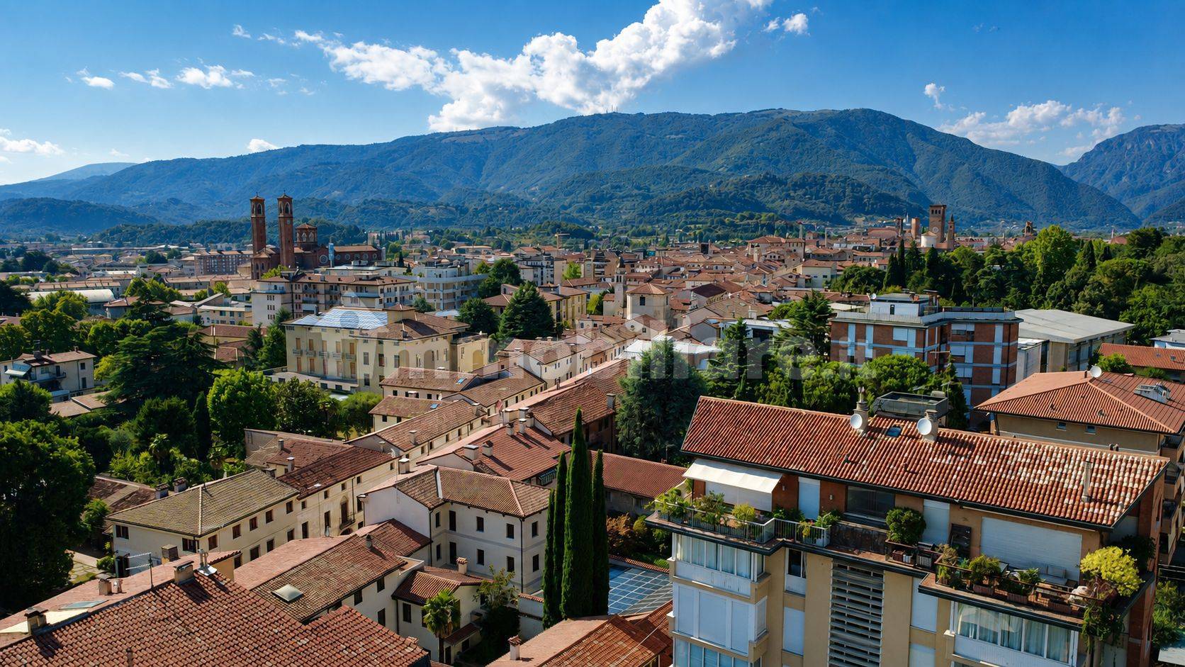 Quadrilocale via Sterni 10, Centro, Bassano del Grappa - Bassano del Grappa (foto 27)