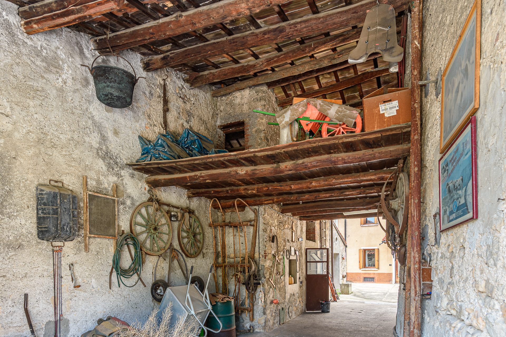 Casa indipendente con ampio scoperto - SOLAGNA (foto 26)